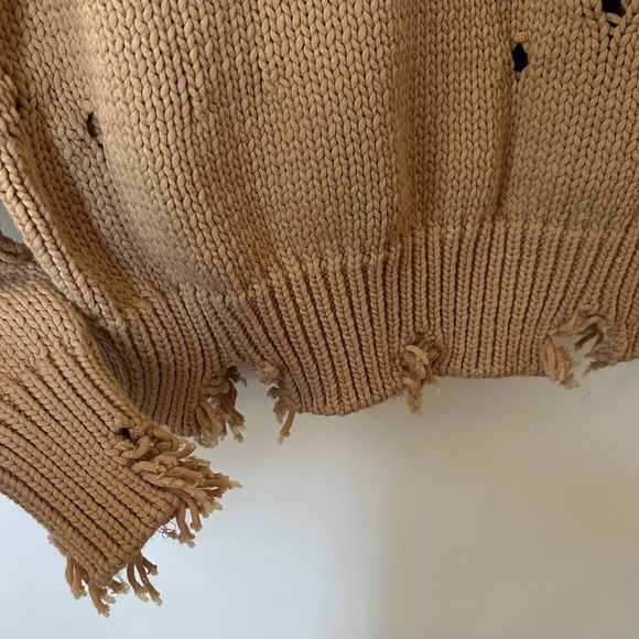 ZARA | Distressed Destroyed Knit Taupe Crew Neck Brown Tan Cotton Sweater - Picture 4 of 13